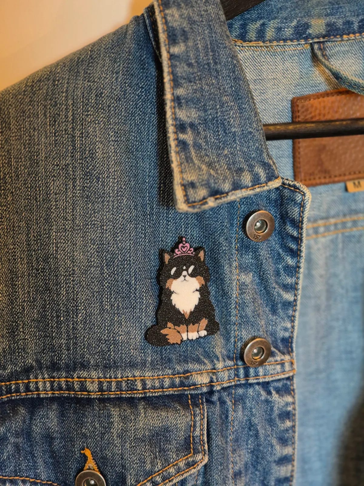 Princess Donut Magnet / Pins Dungeon Crawler Carl, gallery image 7