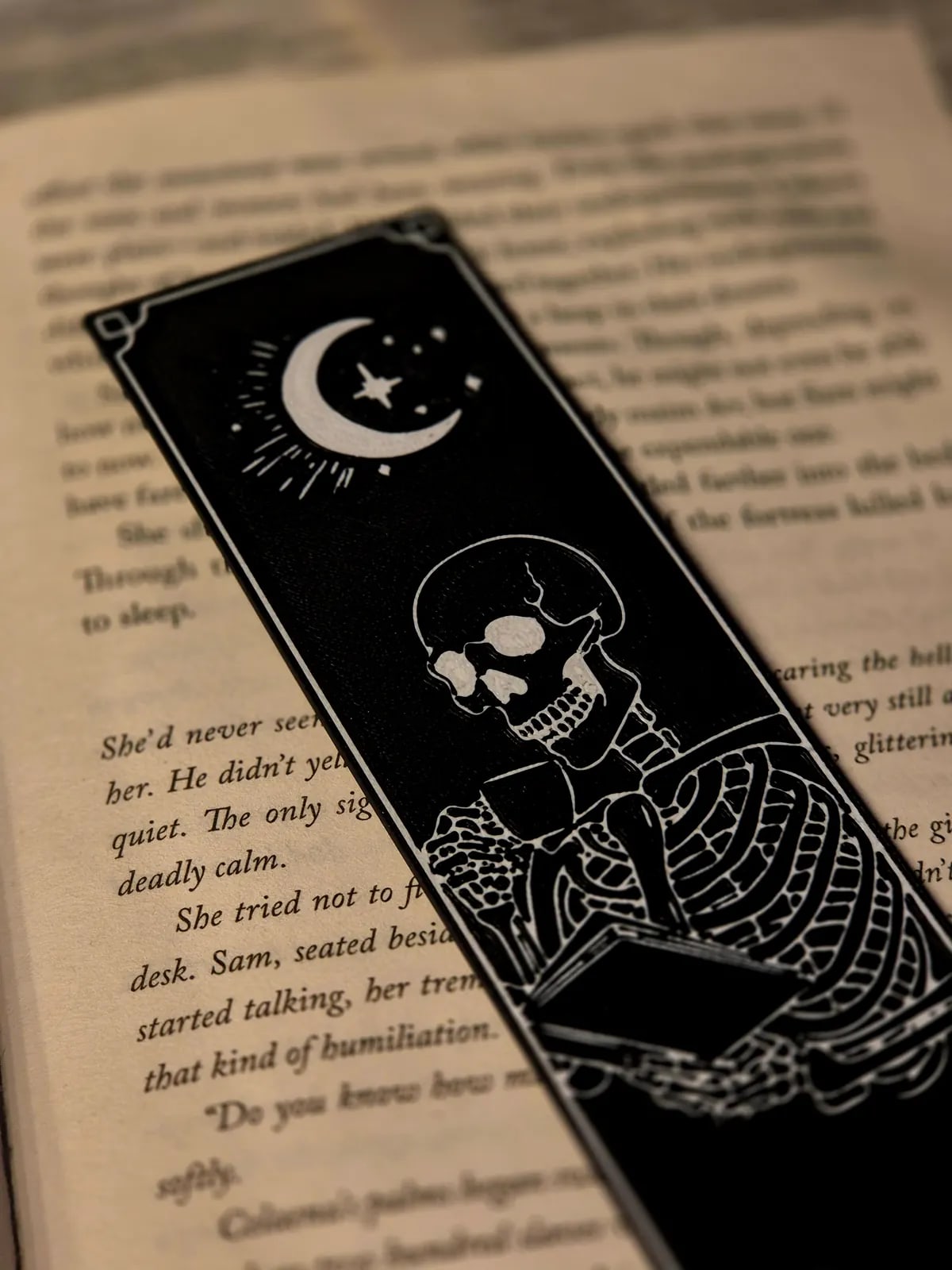 Skeleton Bookmark, gallery image 3