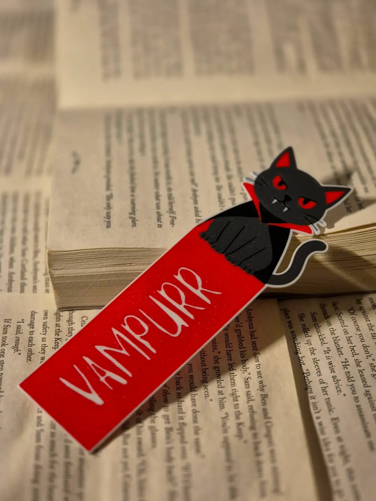 Vampire Cat Bookmark, gallery image 3