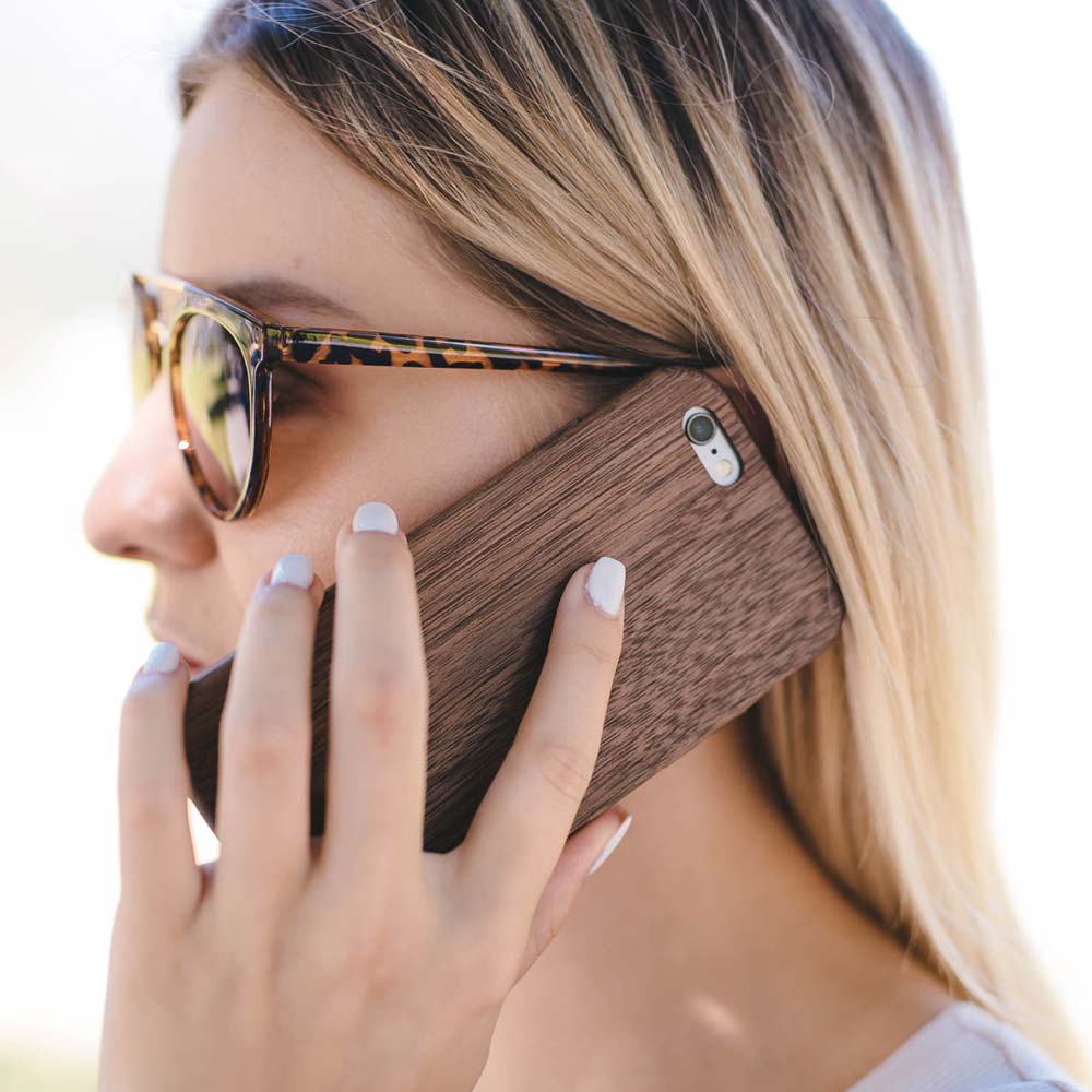 Glitty iPhone Hüllen aus Holz