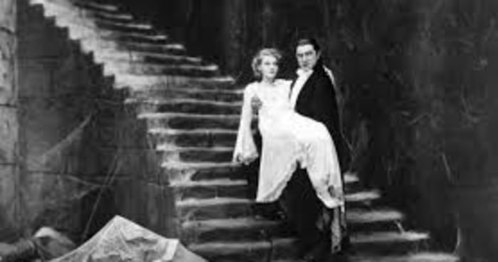 DRACULA’S Love Story Origins, Behind the Scenes on CHILD’S PLAY, and More!
