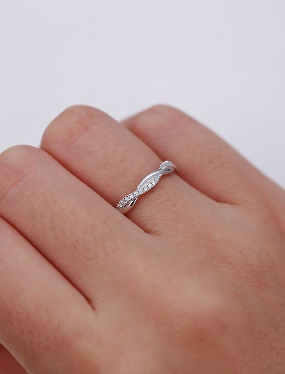 Pave Diamond Twisted Wedding Band in 18K Gold - Image 3