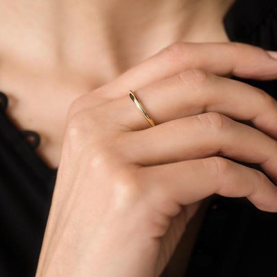 Plain Band Yellow Gold - Image 6