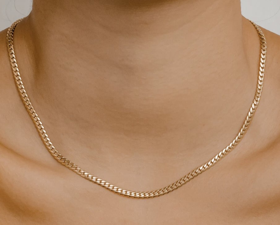 amellas curb cuban chain necklace yellow gold