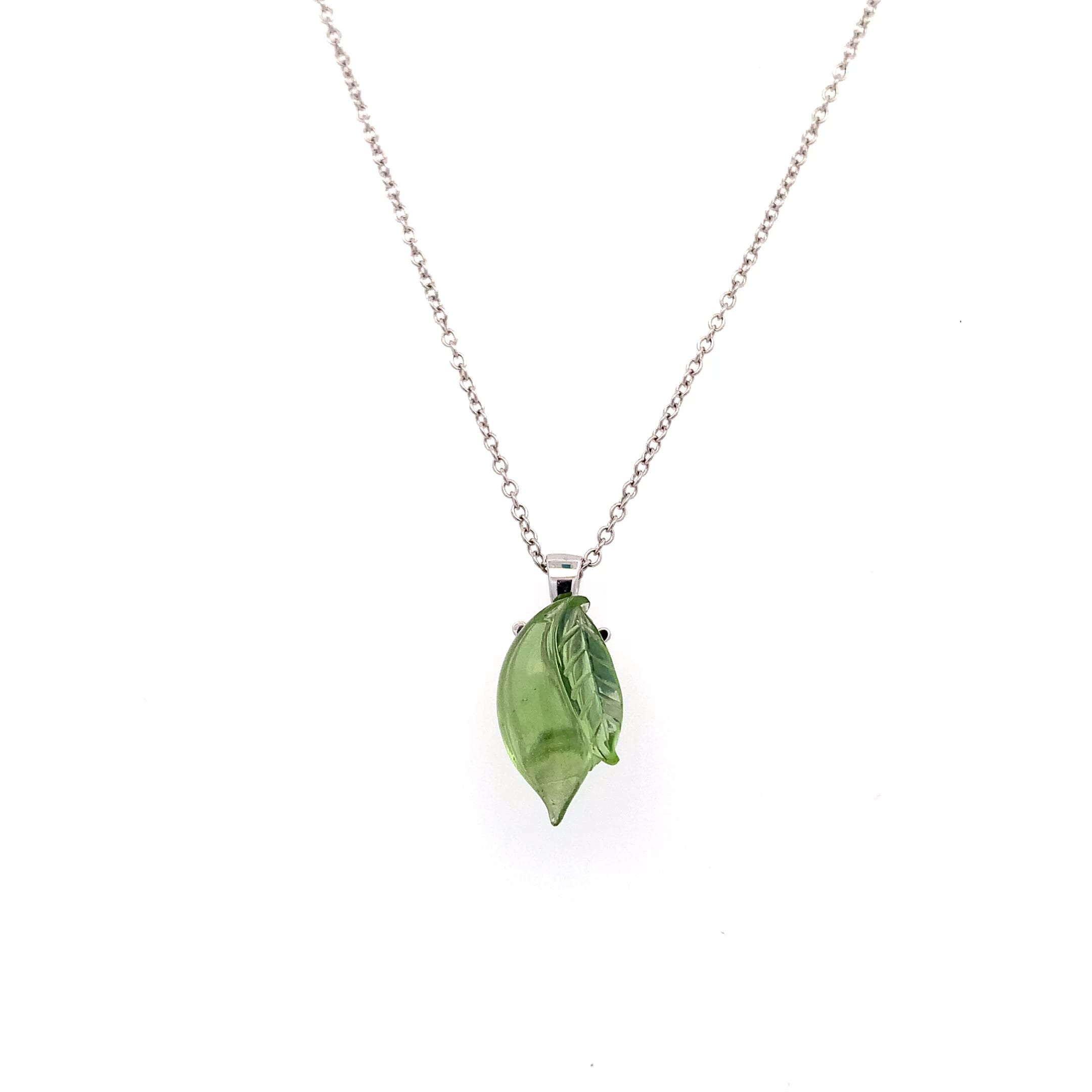 green peridot necklace