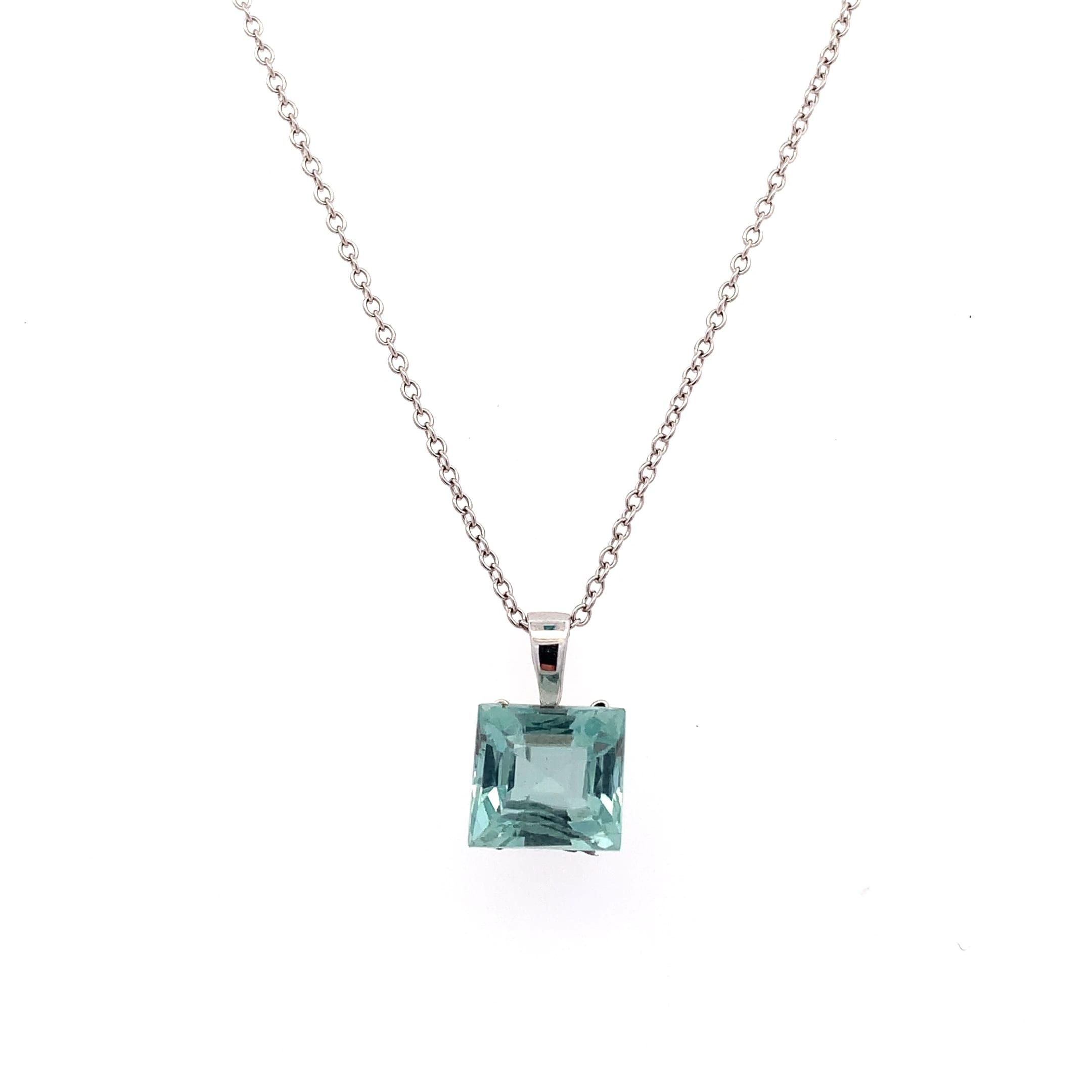 Aquamarine blue sky pendant necklace 18k white gold