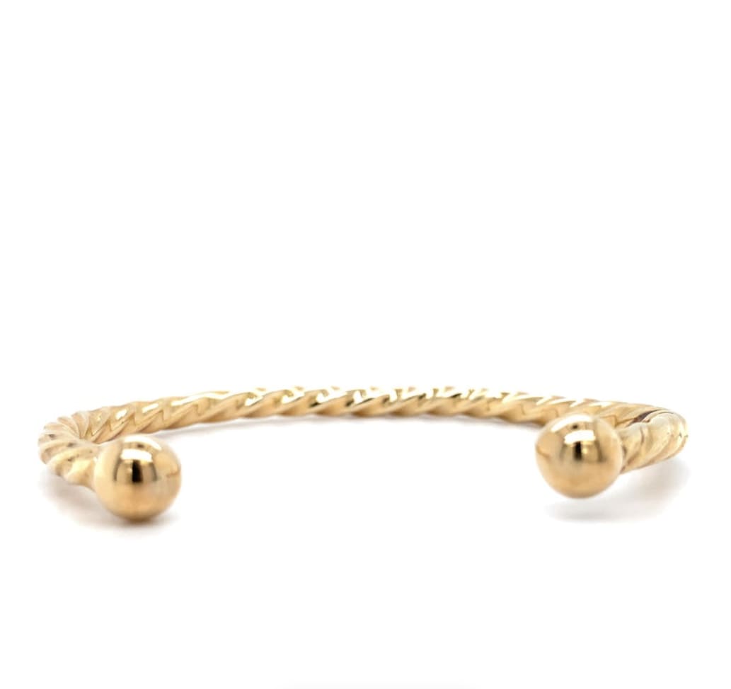 Twisted chunky bangle bracelet 9k yellow gold - Image 6