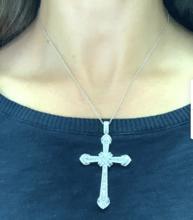 Diamond large cross pendant necklace 18k white gold - Image 3