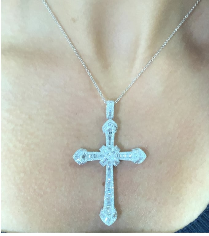 Diamond large cross pendant necklace 18k white gold - Image 5