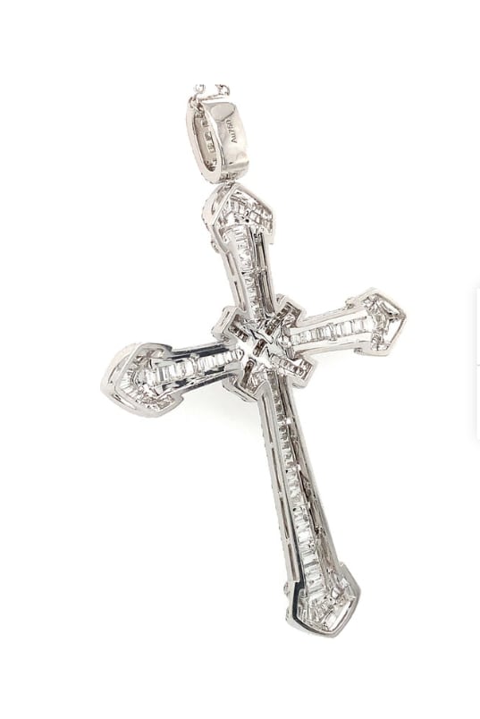 Diamond large cross pendant necklace 18k white gold - Image 7