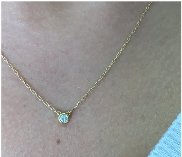 Diamond solitaire pendant necklace 18k yellow gold - Image 4