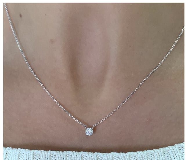 Diamond solitaire pendant necklace 18k white gold - Image 2