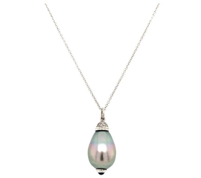 Tahitian grey pendant necklace 18k white gold