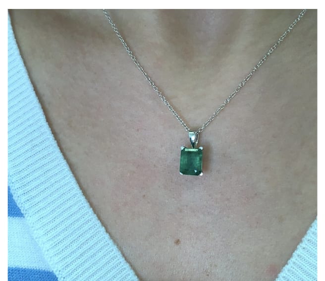 Green emerald pendant necklace 18k white gold - Image 2