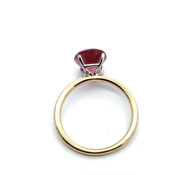 Pink tourmaline engagement ring 18k yellow gold - Image 3
