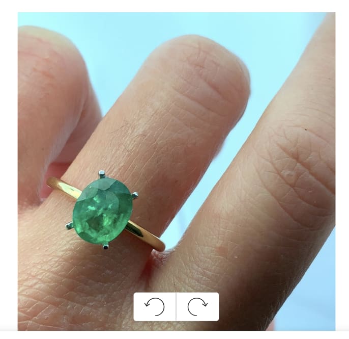 Colombian emerald engagement ring 18k yellow gold - Image 2