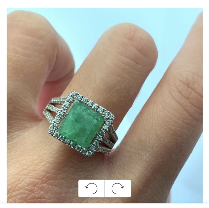 Emerald and diamond engagement ring 18k white gold - Image 2