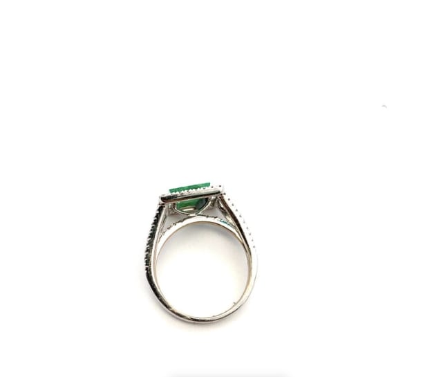 Emerald and diamond engagement ring 18k white gold - Image 5