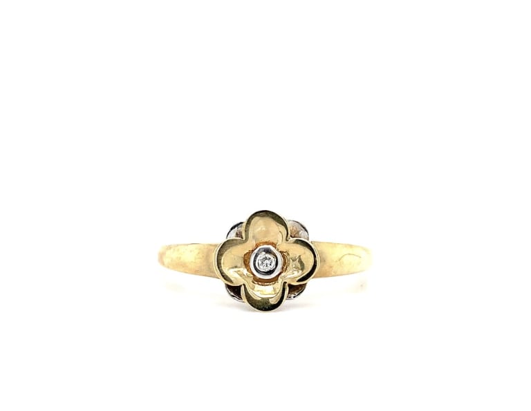 Flower shaped cocktail ring 9k yellow gold