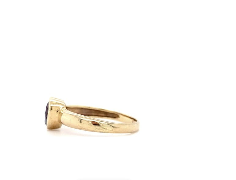 Amethyst heart engagement ring 9k yellow gold - Image 5