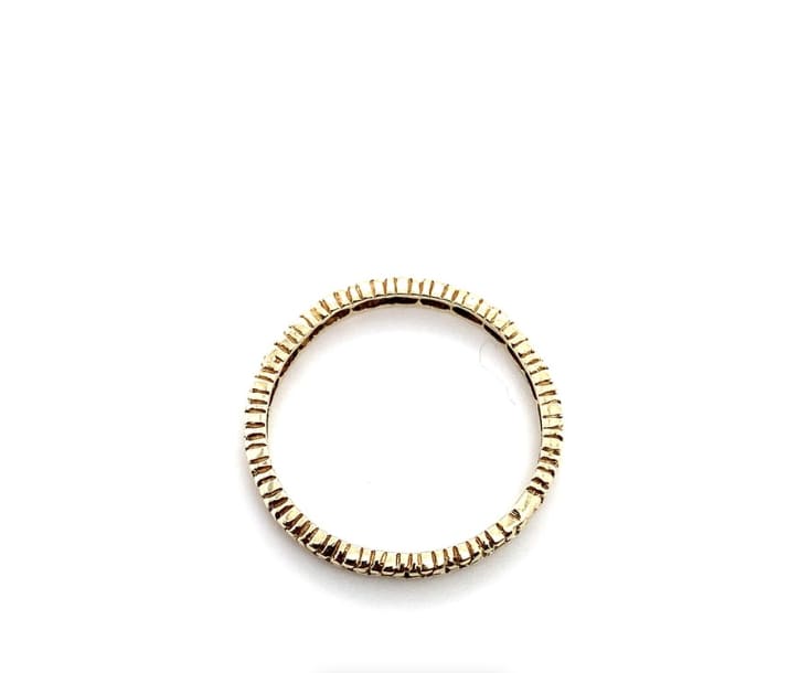 Twisted stackable wedding ring 9k yellow gold - Image 5