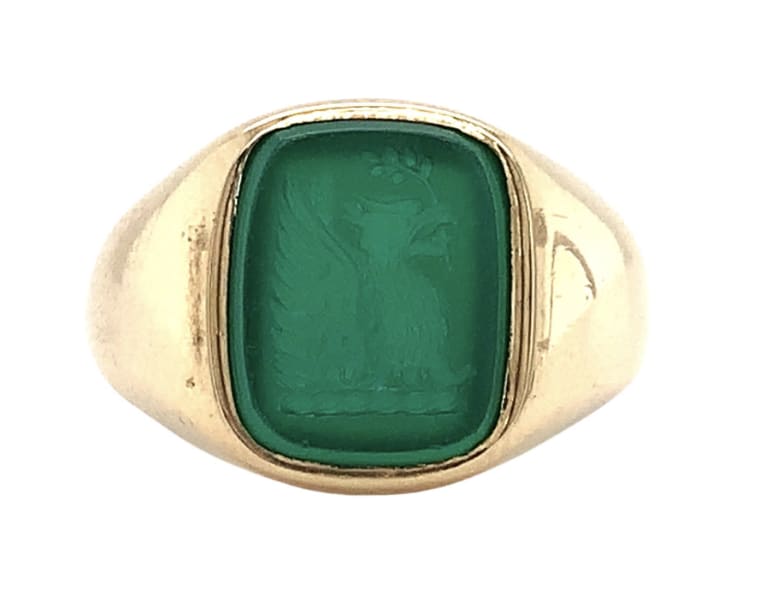 Green onyx signet ring 9k yellow gold