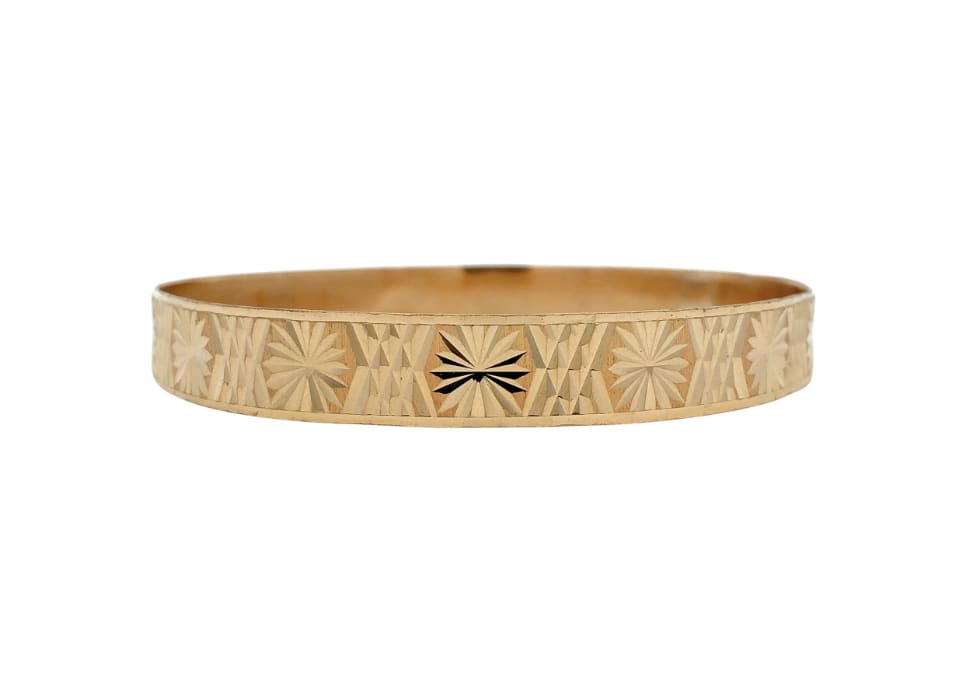 18k yellow gold bangle bracelet