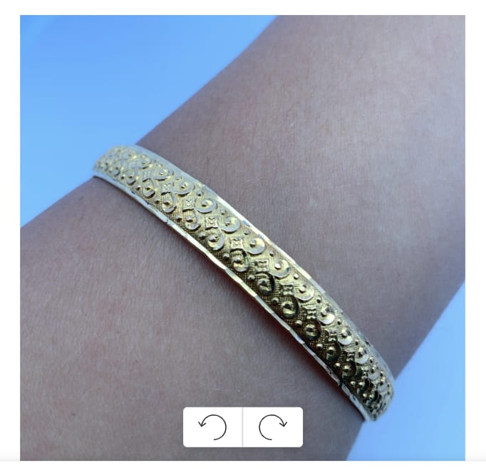 22k Yellow gold patterned bangle bracelet - Image 2