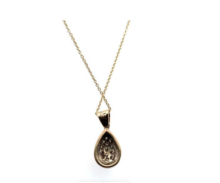 Diamond tear drop pendant necklace yellow gold - Image 5
