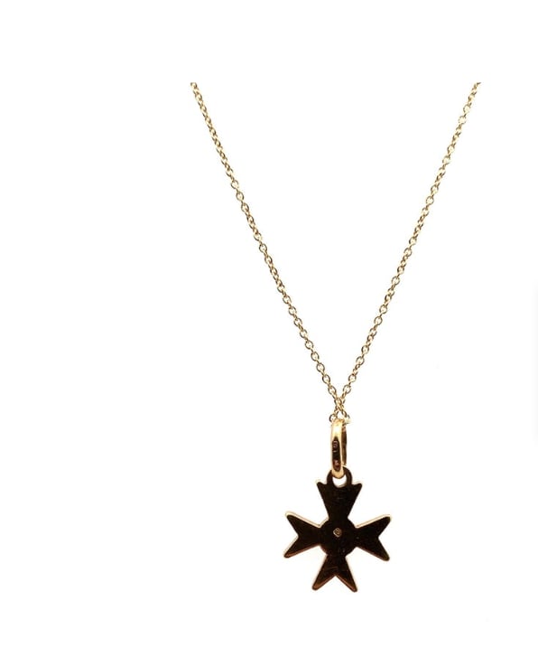 Maltese cross pendant necklace yellow gold - Image 4