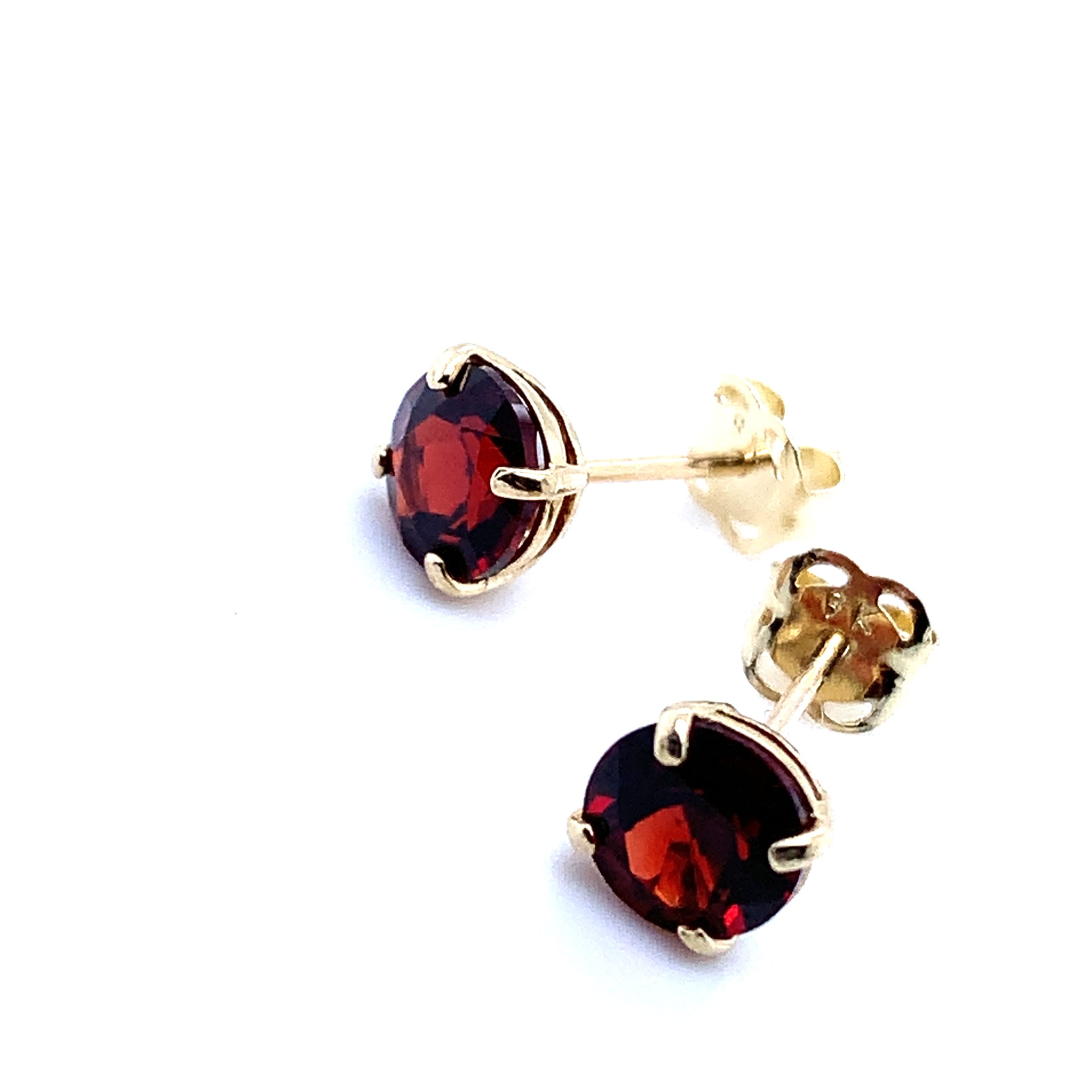 Garnet stud earrings yellow gold - Image 6