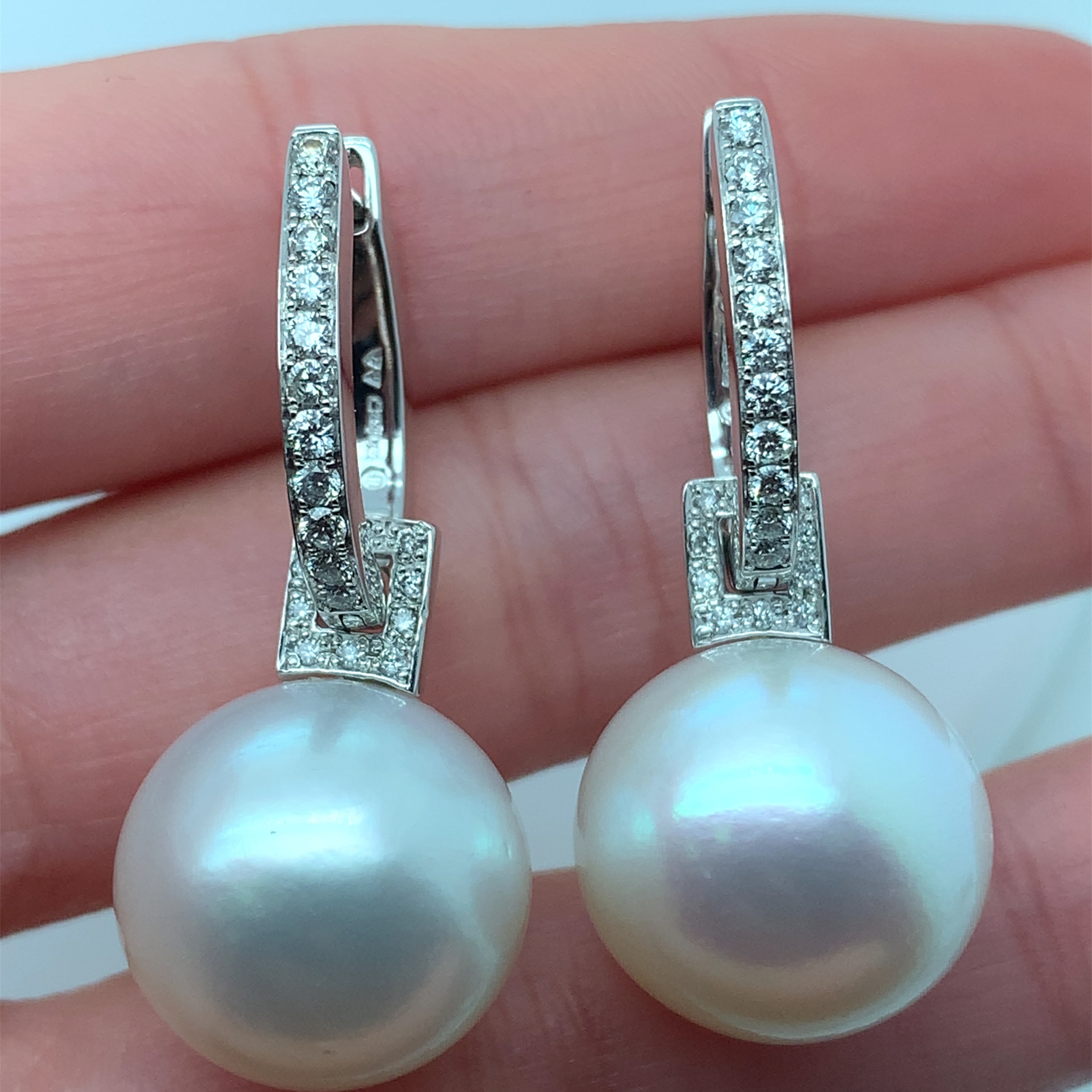 Diamond and pearl art deco detachable drop hoop earrings 18k white gold - Image 5