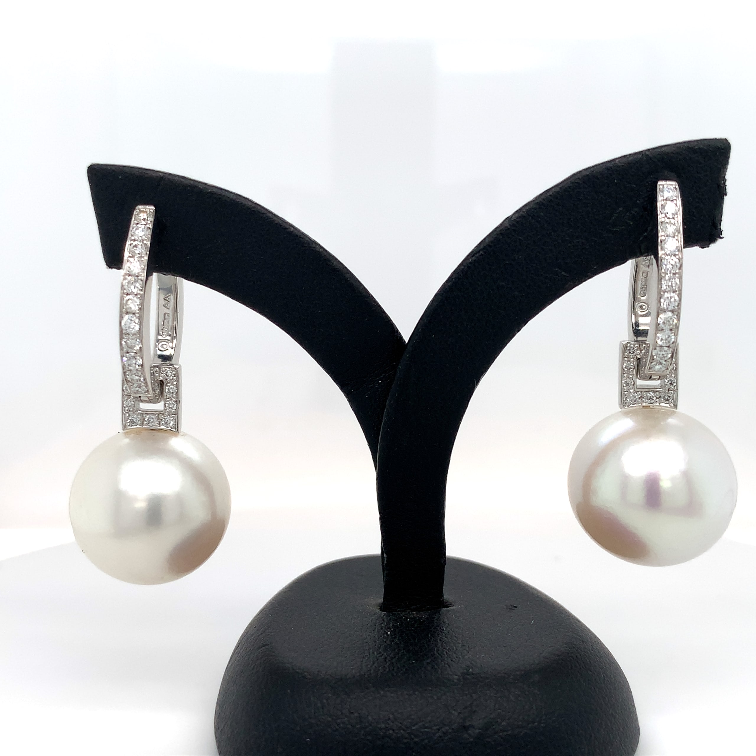 Diamond and pearl art deco detachable drop hoop earrings 18k white gold - Image 7
