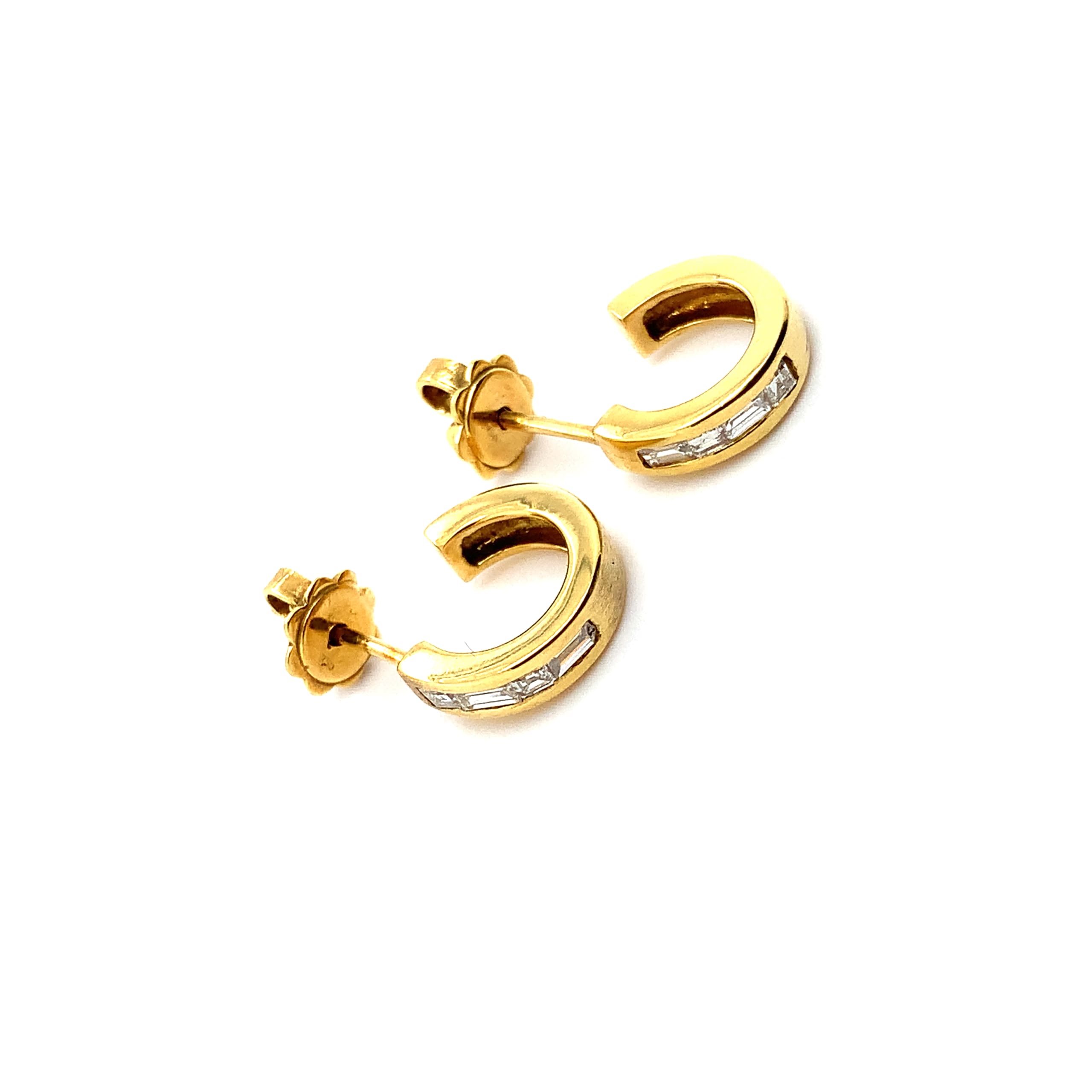 Diamonds half moon hoop huggie earrings 18k yellow gold - Image 4