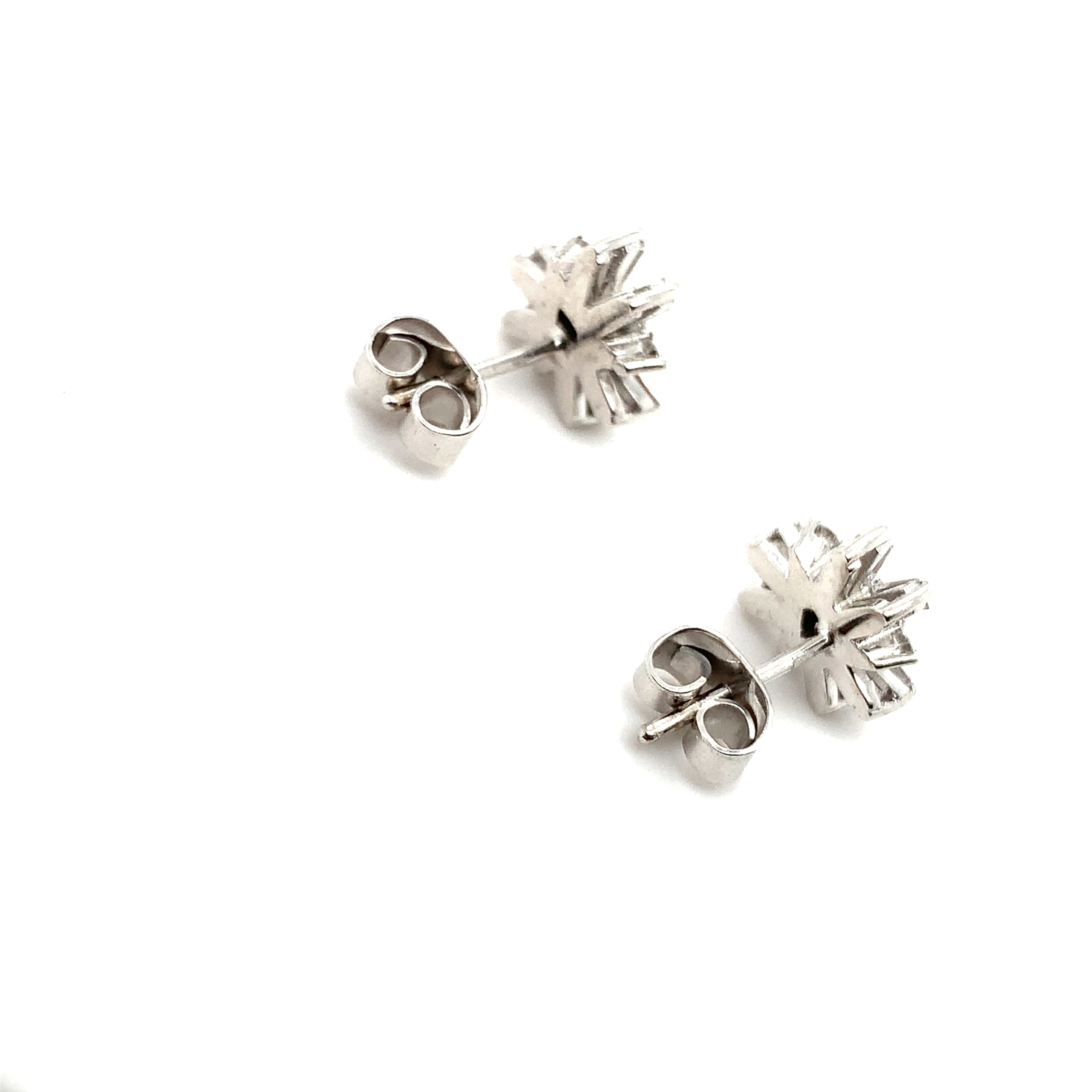 Diamond flower art deco stud earrings 18k white gold - Image 6