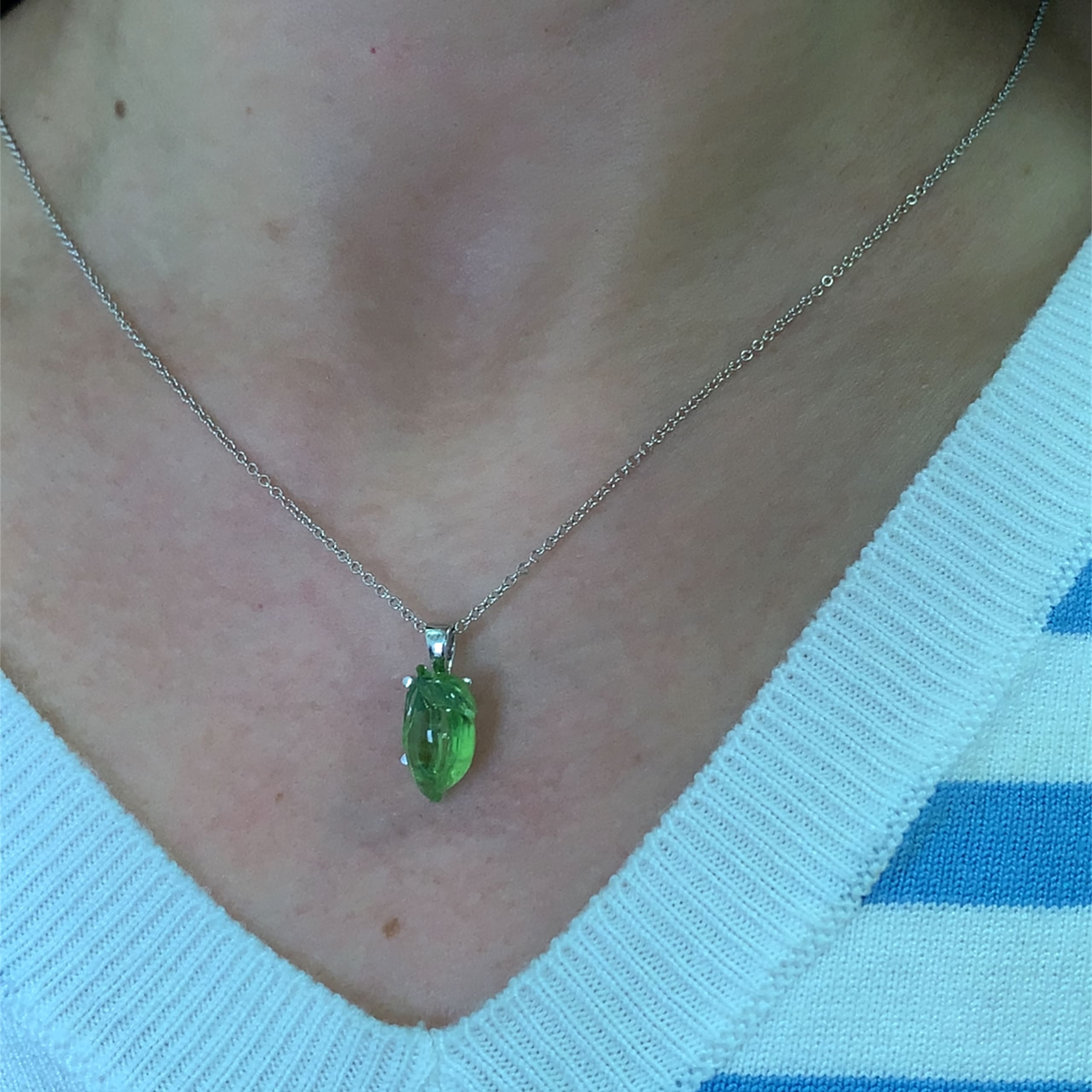 green peridot gemstone necklace
