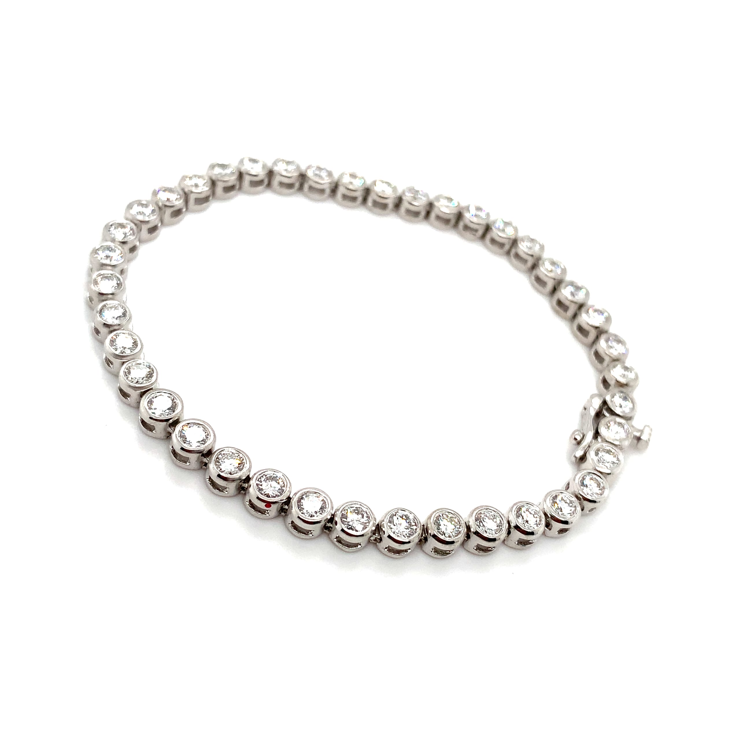 Diamond tennis bracelet bezel rubover 18k white gold - Image 4