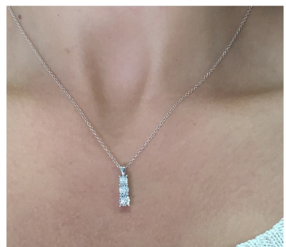 Diamond trilogy pendant necklace 18k white gold - Image 2