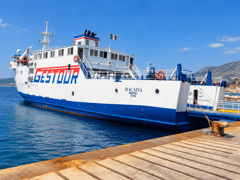 Arrivare a Ischia con la propria auto