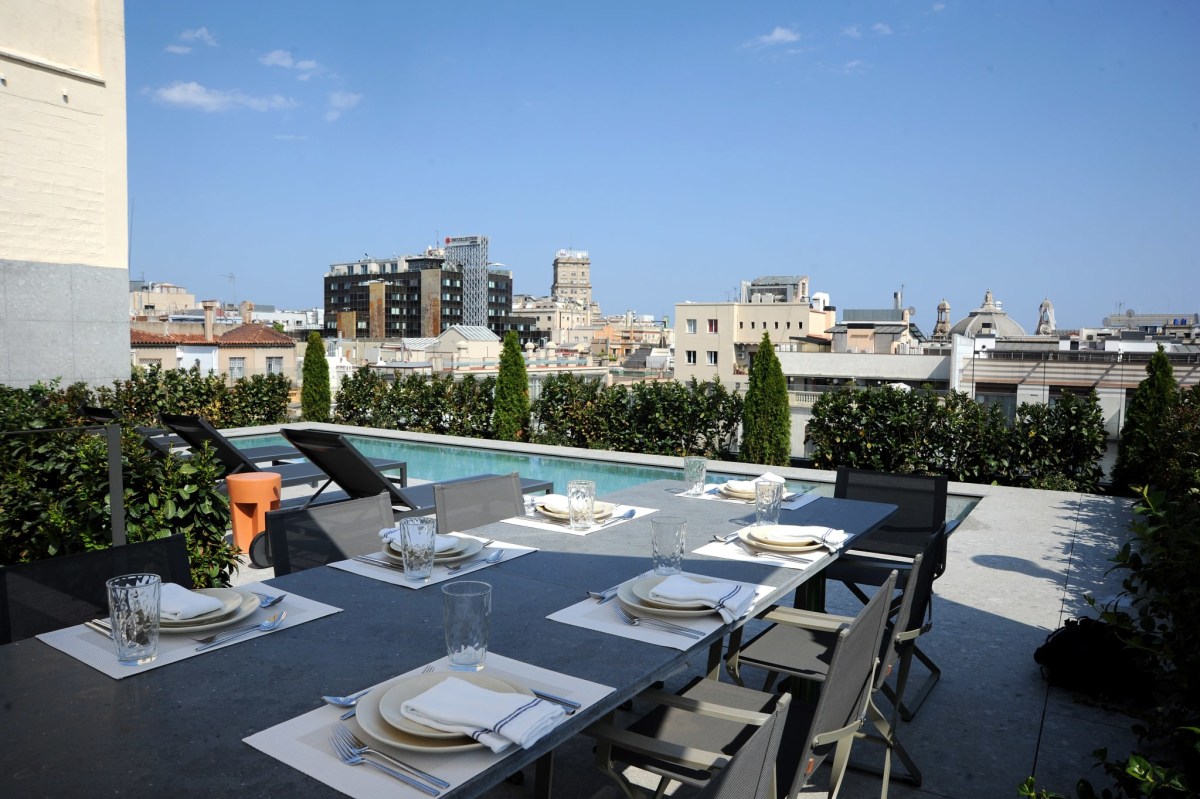 Services | Harmony - Apartment with pool downtown Barcelona