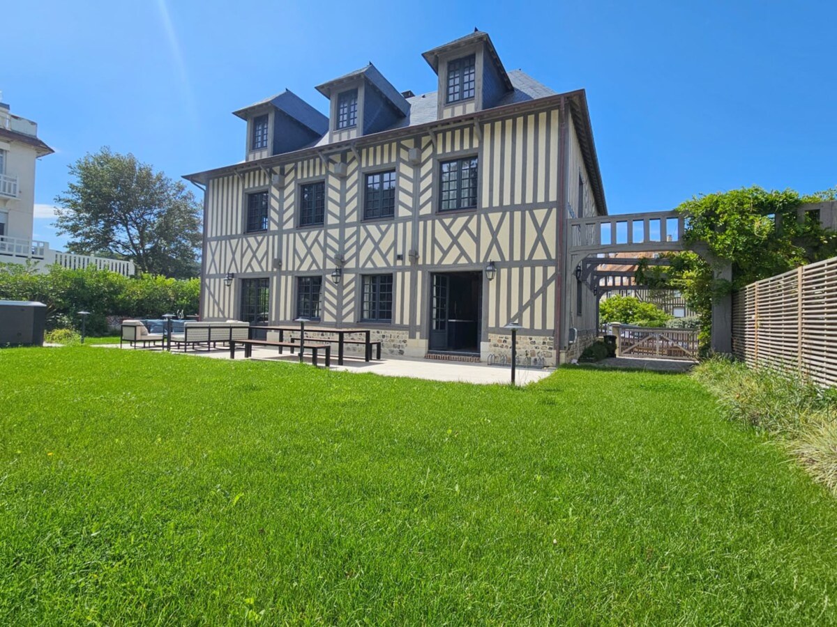 Maison proche plages., Bénerville-sur-Mer (updated prices 2026