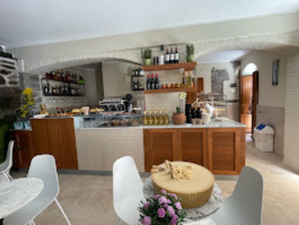 il sorriso ristorante e cocktail bar