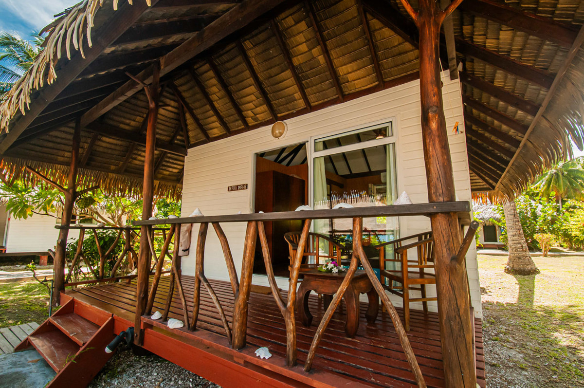 Baby Raira Bungalows au Raira Lagon, AVATORU | Confort Moderne