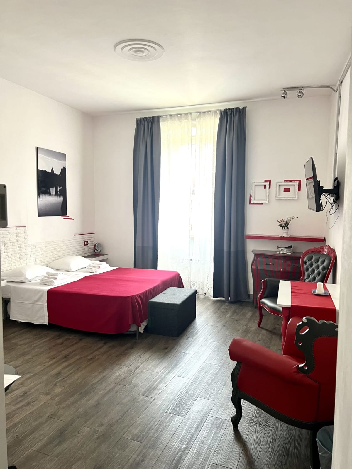 Benvenuti a Relais Cola di Rienzo | B&B a Roma