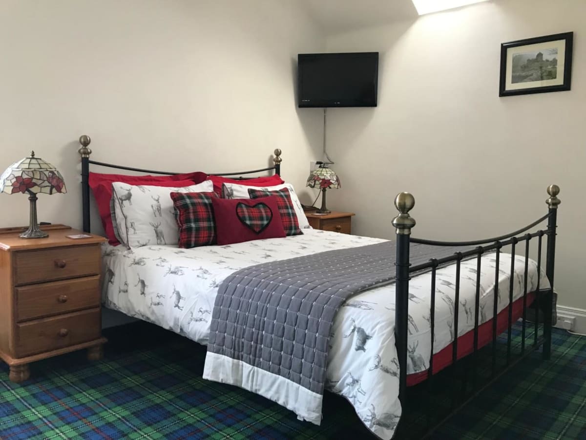 The Castle B&B | Luxury Accommodation in Inverness