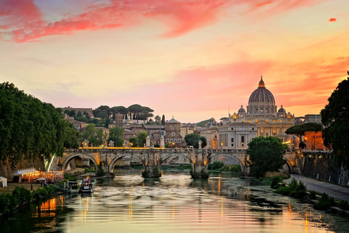 Laura's Rooms a due passi dal Vaticano | Case Vacanze Rioni di Roma San ...