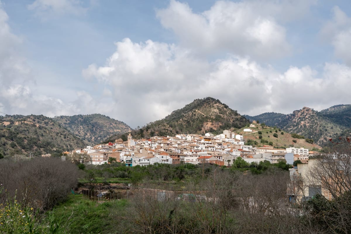 Chovar Bienvenido a nuestro paraíso | Apartamentos el Manantial de Chóvar