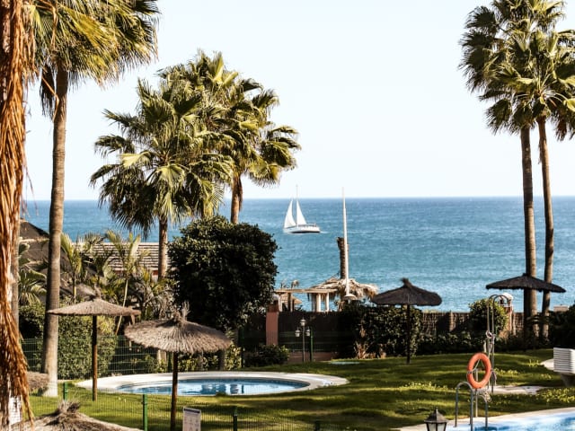 Suite Superior con vistas al mar, foto 10 de 13