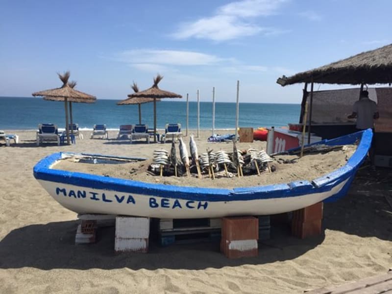 Manilva Beach, pescaíto frito frente al mar