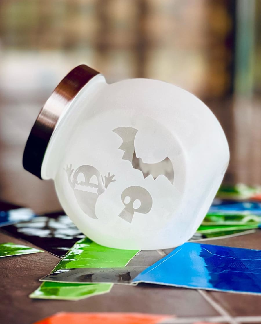 Atelier sablage bonbonnière Halloween